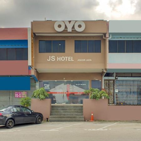 Oyo 89985 Js Hotel Johor Bahru Ngoại thất bức ảnh