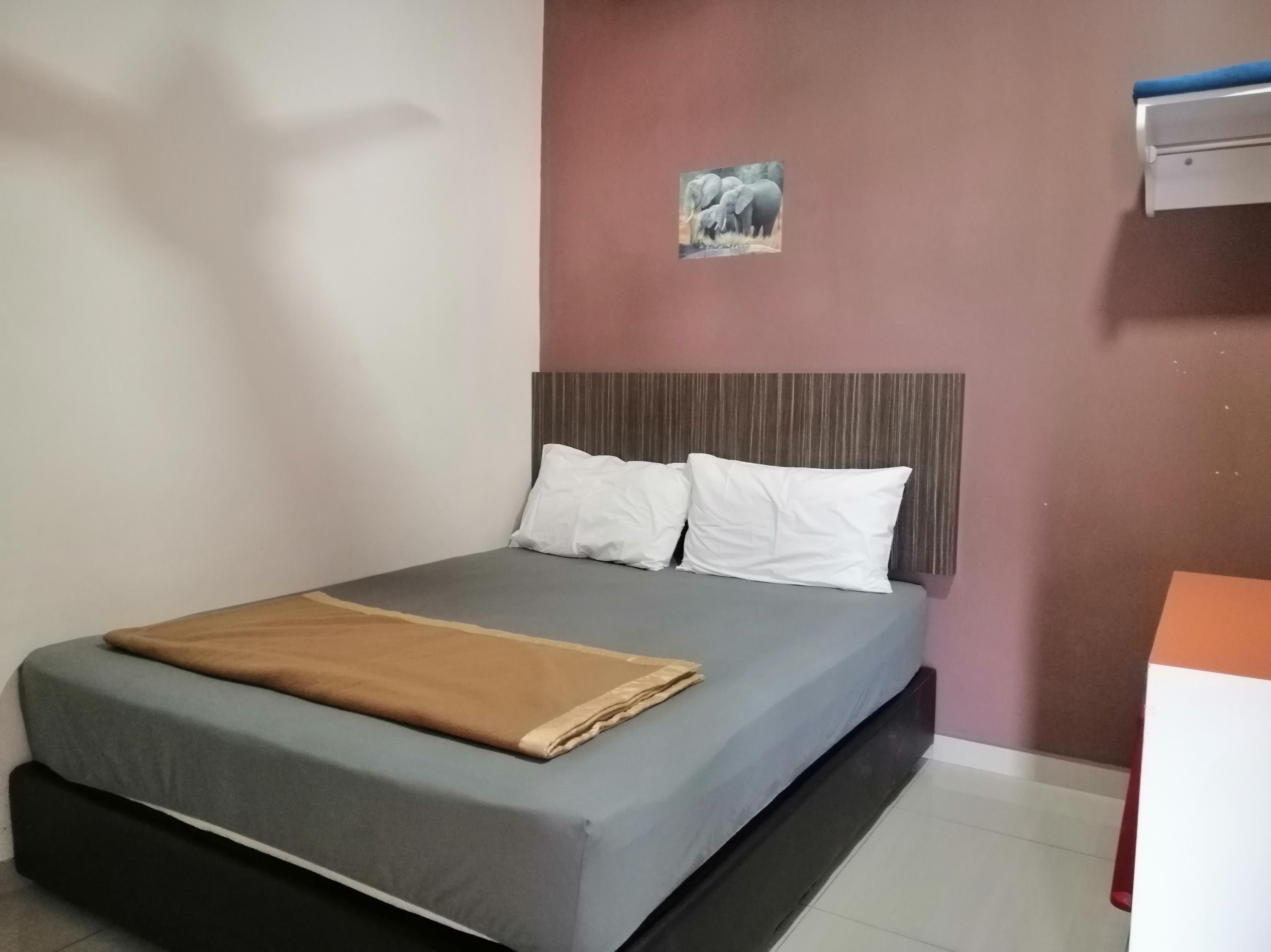 Oyo 89985 Js Hotel Johor Bahru Ngoại thất bức ảnh