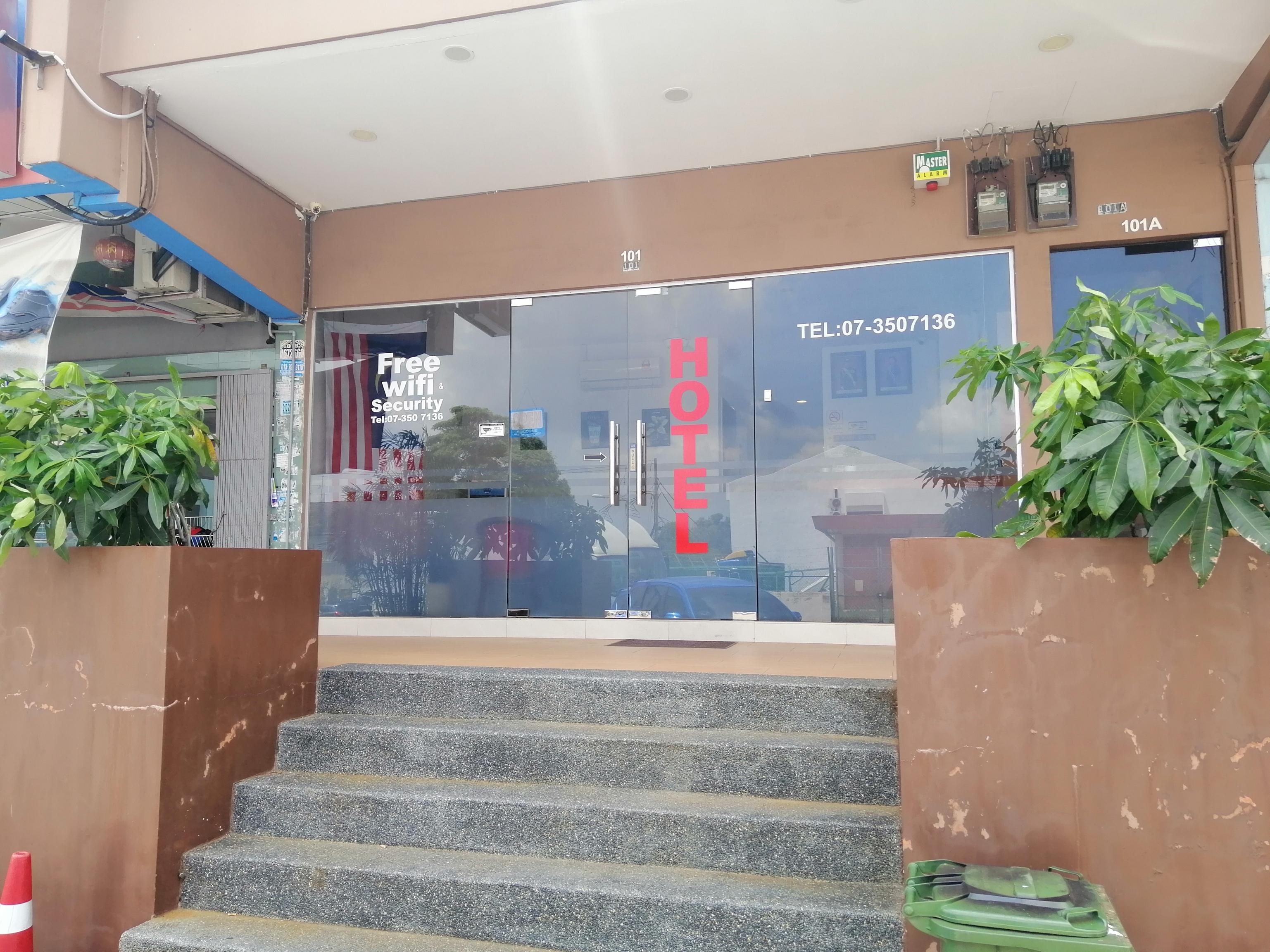 Oyo 89985 Js Hotel Johor Bahru Ngoại thất bức ảnh