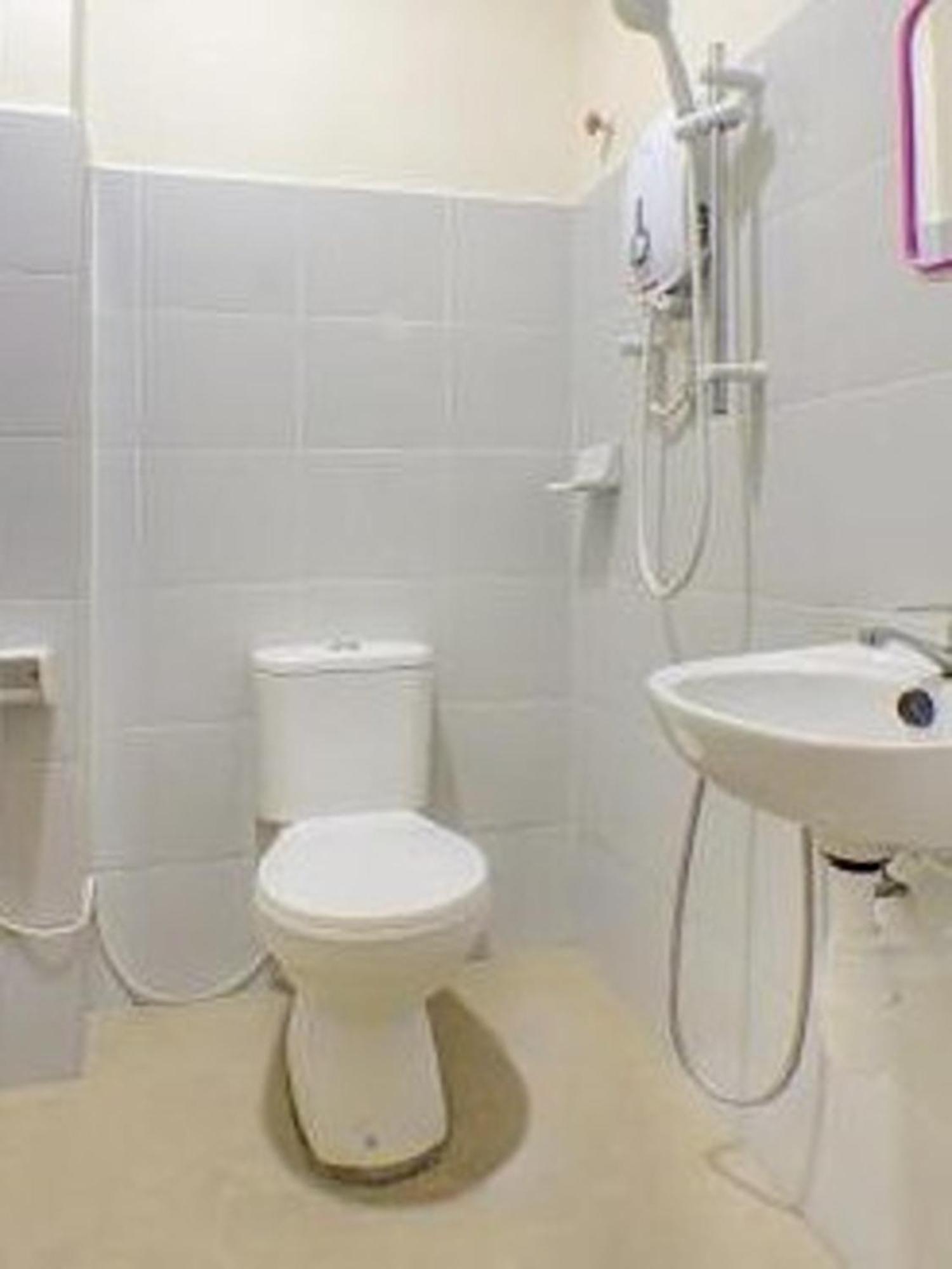Js Hotel, Johor Bahru Ngoại thất bức ảnh